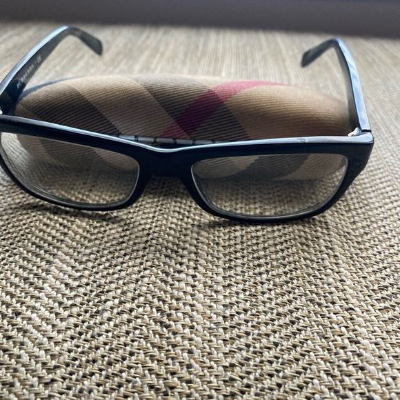 Burberry glasses - Picture 2 of 6